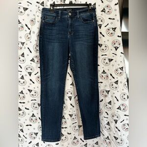 Judy Blue Slim Fit Women's Blue Jeans